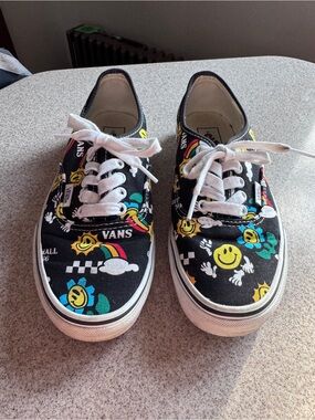 Van’s Better Day Lace Up Sneakers with Smiley Faces Woman 8 Men’s 6.5 in EUC